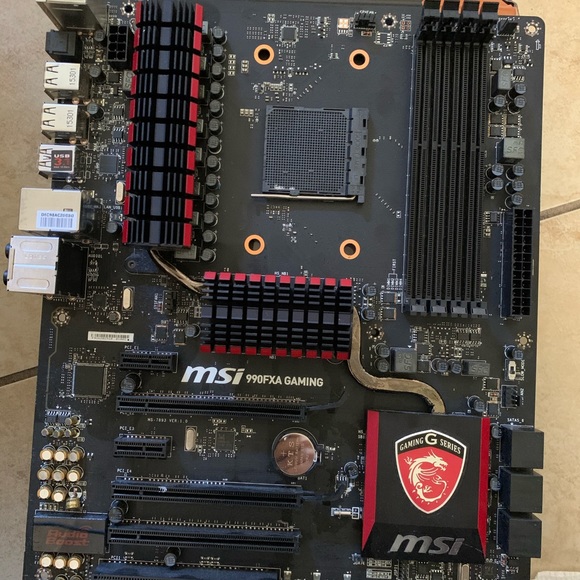 MSI 990 FXA Gaming Motherboard w/32 GB RAM USED - Picture 4 of 5